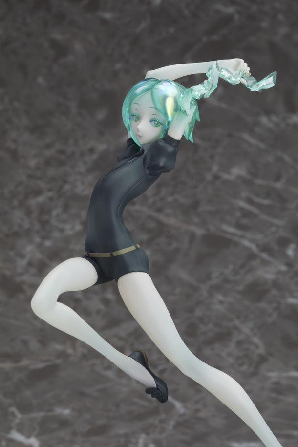 宝石の国 フォスが立体化 美しいボディラインと宝石のきらめきを再現 Happy コミック