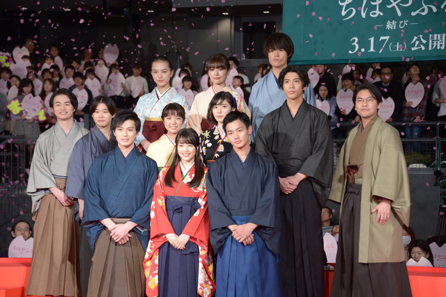 映画 ちはやふる 結び 待つ 真剣佑or 強引 な野村周平 広瀬すずが即答 Happy コミック