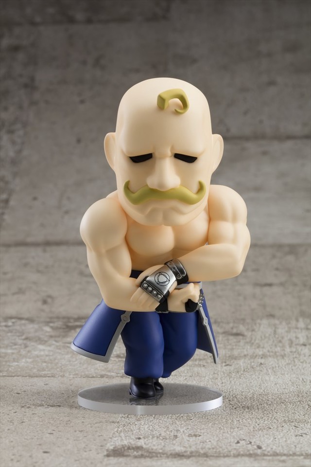 鋼の錬金術師」アームストロング少佐が肉体美を見せつける 